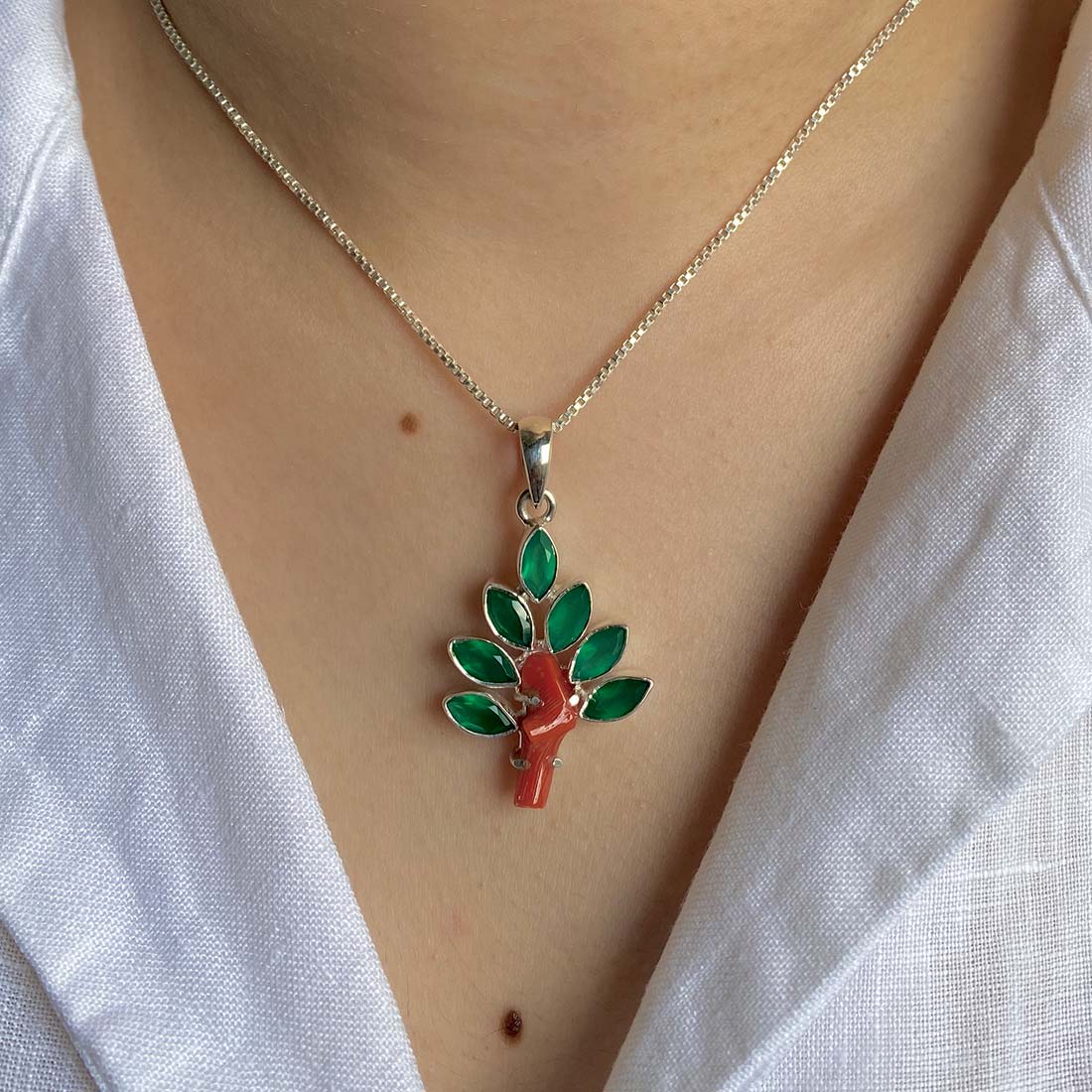 Red Coral / Green Onyx Pendant-(COR-P-57)